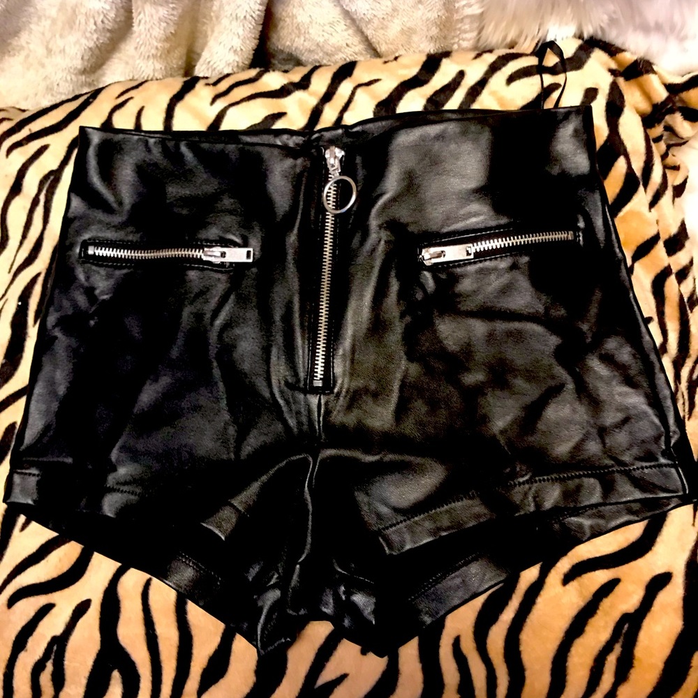 Faux leather hot shorts